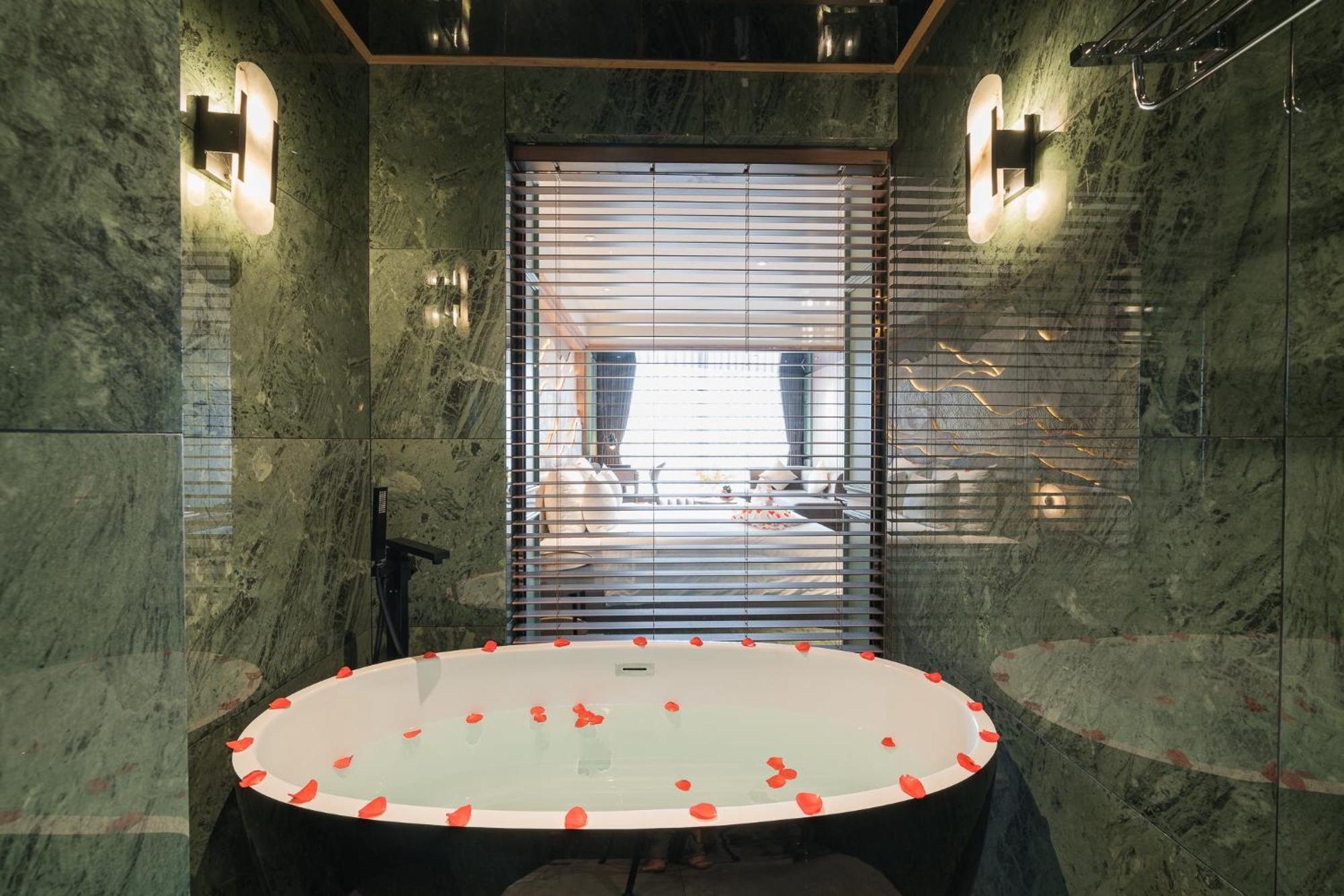La Passion Premium Cau Go Hotel Hanoi Eksteriør billede